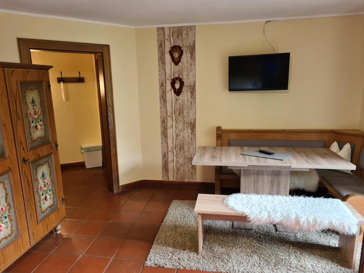 Apartmenthaus Larchenhof Ehrwald Exterior foto